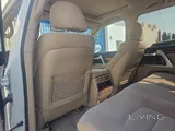 Land cruiser v8 GXR 5.7L